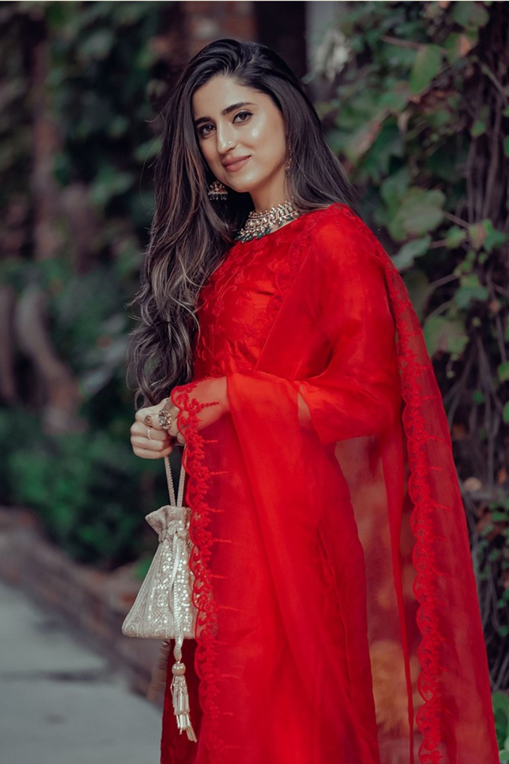 Akansha Johar Styled In Red Dhaga Kurta Set