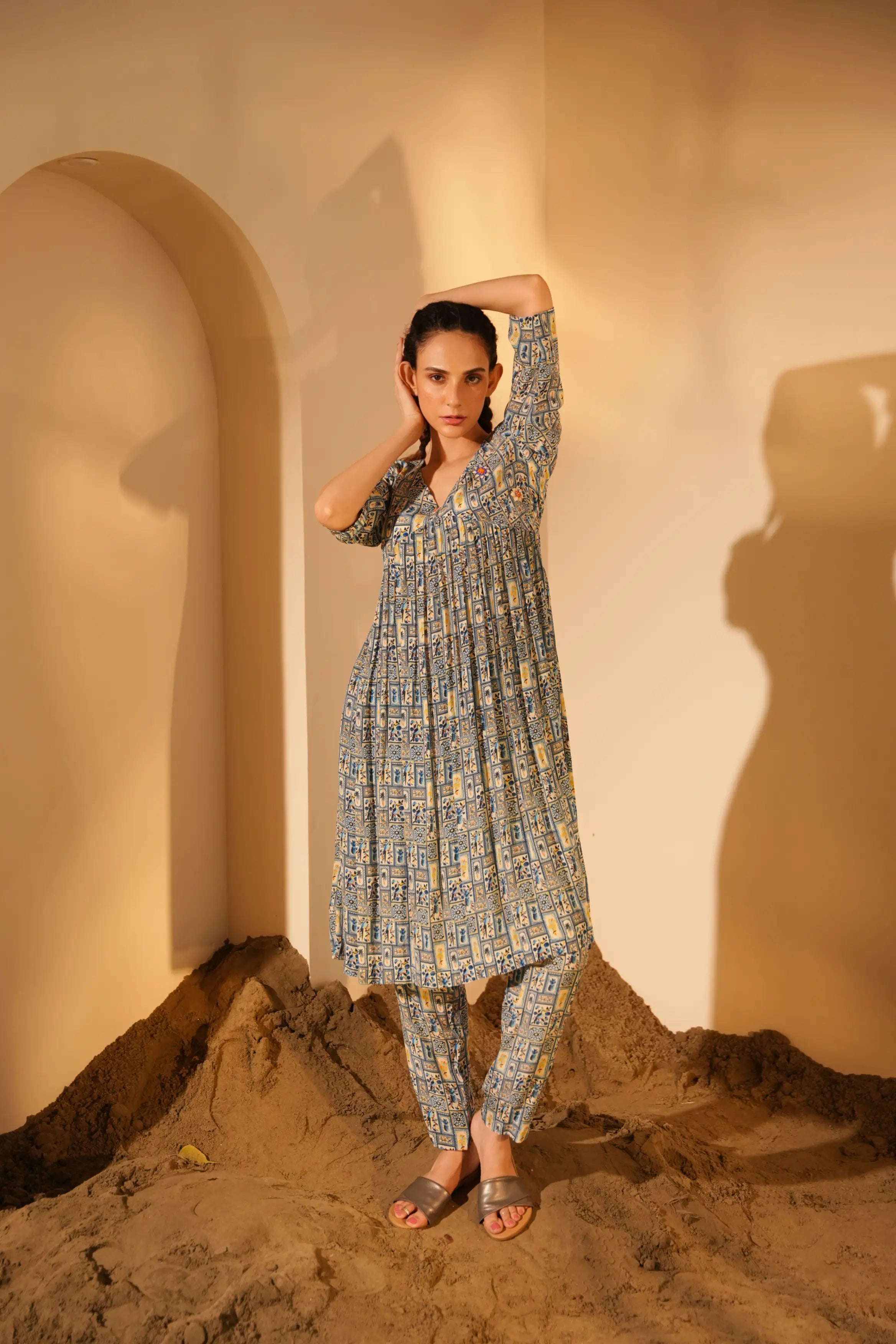 Blue Pineapple Kurta + Pants