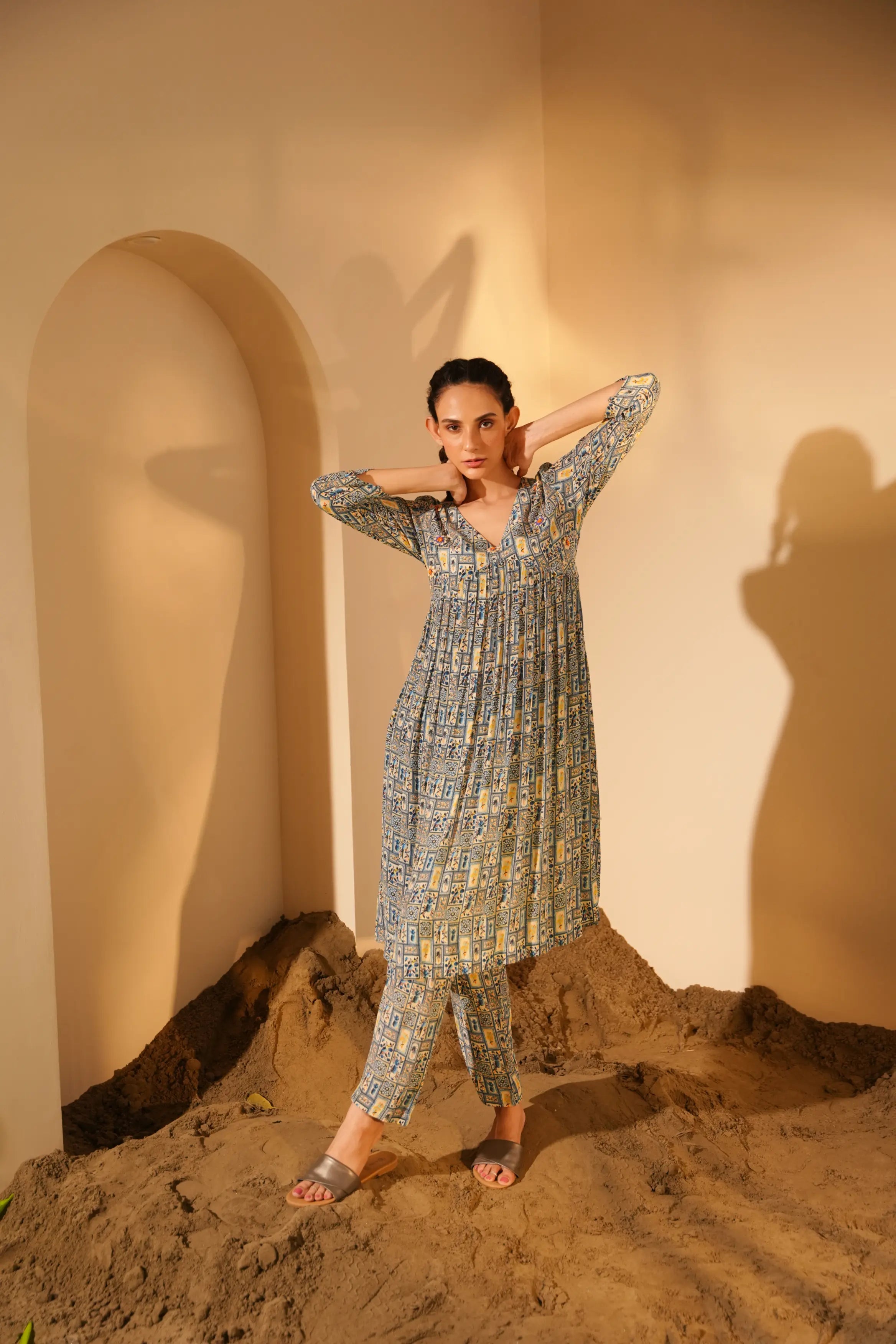 Blue Pineapple Kurta + Pants
