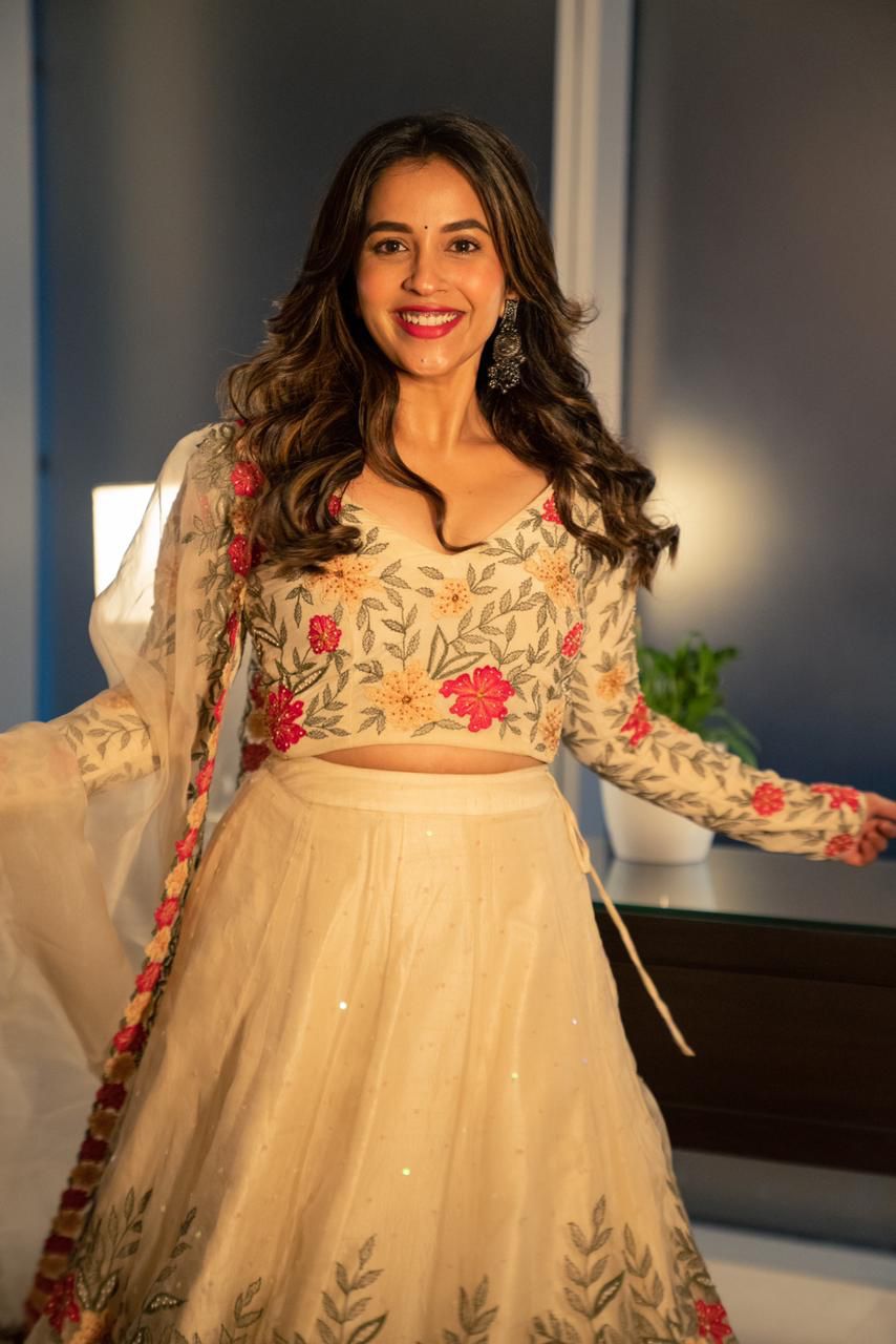 Komal Prasad Styled In Beige Ameyra Lehenga Set